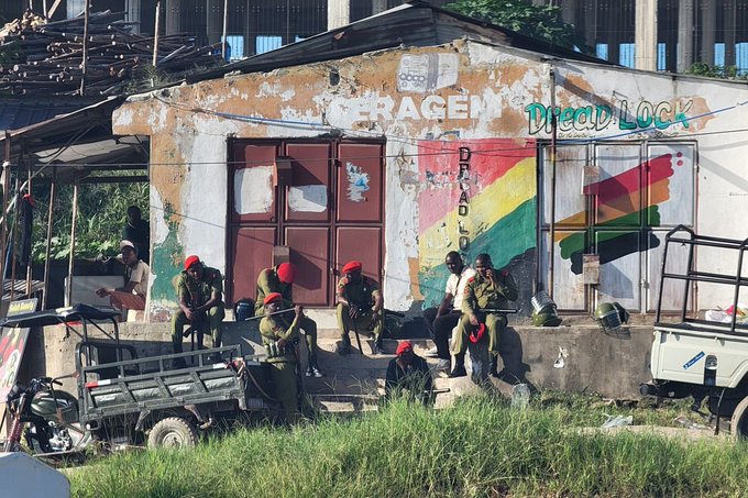 There is a heavy police presence at the Glory of Christ Church – Ufufuo na Uzima – owned by Kawe Member of Parliament and Bishop Josephat Gwajima, following the Tanzanian government’s decision to deregister it.

zurl.co/x5Z34