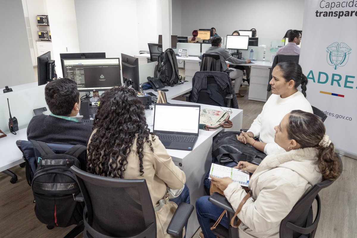 Directivos de #ADRES recibieron a representantes de #IPS y sindicatos de Putumayo, Caquetá, Cauca y Guaviare para explicarles cómo funciona el flujo de recursos de la #salud que se hace desde la entidad a las regiones. Los asistentes participaron en mesas técnicas especializadas