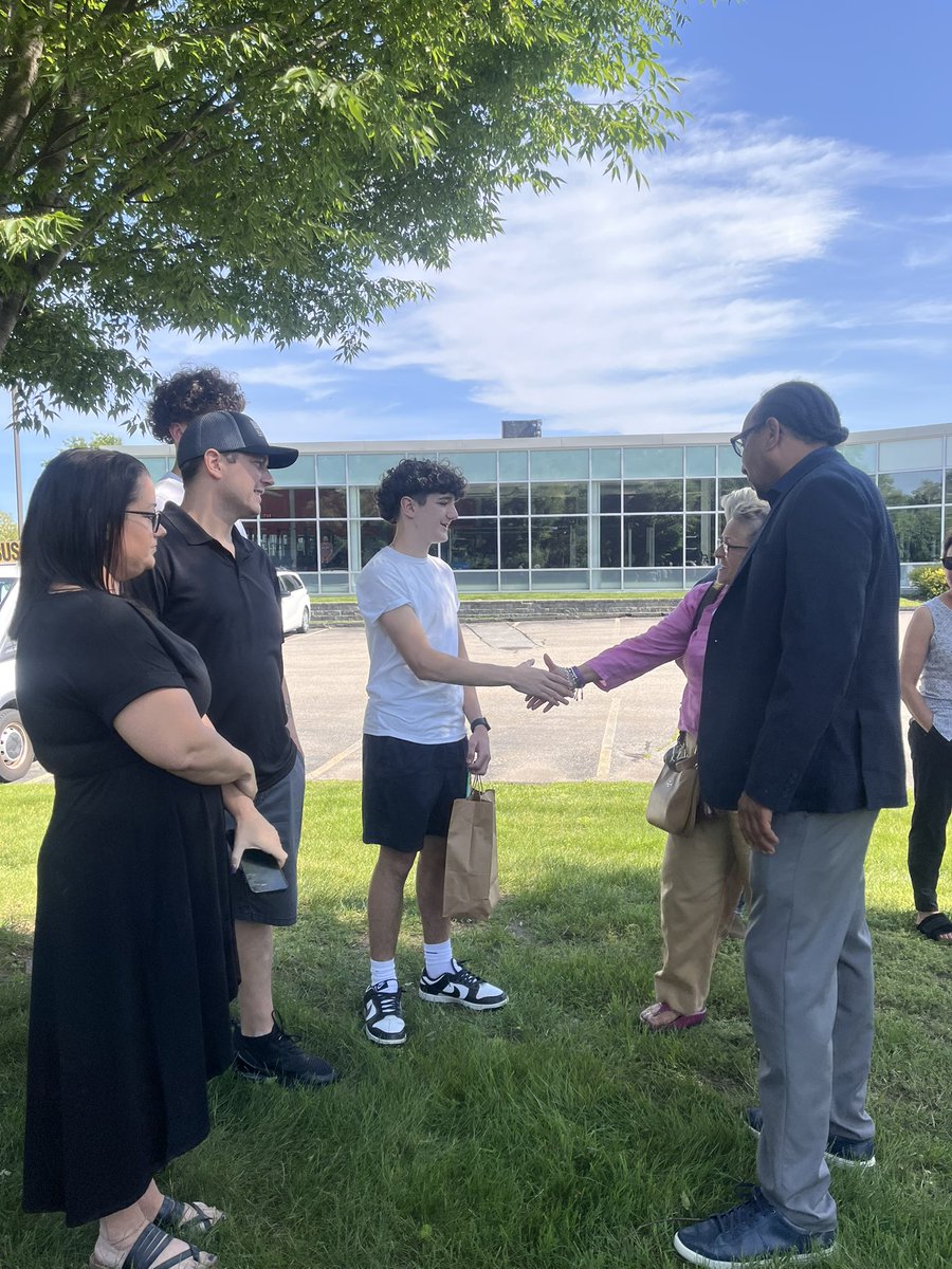 King4Worcester's tweet photo. Harrison Thompson Wolobah Way Street - Naming Ceremony. Khrystian was happy to have had the honor of casting a vote in memory of Harris. 
Check out this article from Worcester Telegram & Gazette:

Family: Street outside YMCA was perfect place to remember teen who died in chip challenge

https://t.co/UwKyPZaauP