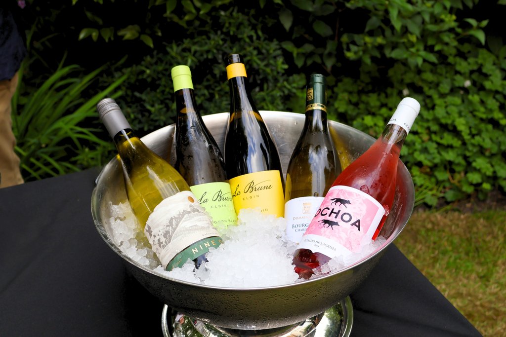 ✨ Last Friday, our Garden came alive with new introductions as we welcomed a full house of new members. Amidst live music, cooling drinks, and refined canapés by our skilled culinary team, the evening was truly memorable, thanks to Davy’s, Hiver and our team for their support.