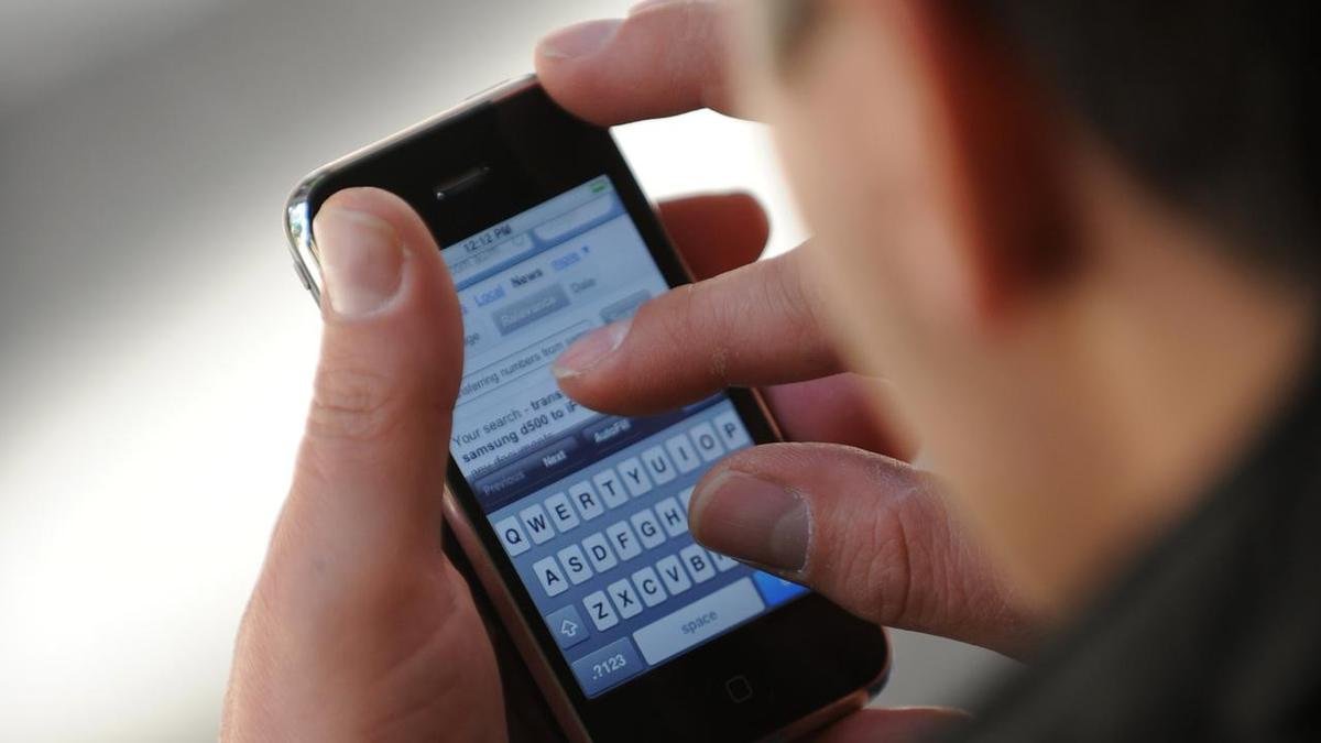 Neural Neil (@neuralneil) on Twitter photo Optus partners with Perplexity to offer Australians a year of unlimited, ad-free AI-powered searchrevolutionizing how we discover and interact with information online.   thewest.com.au/technology/tel… Optus partners with Perplexity to offer Australians a year of unlimited, ad-free AI-powered searchrevolutionizing how we discover and interact with information online.   thewest.com.au/technology/tel…