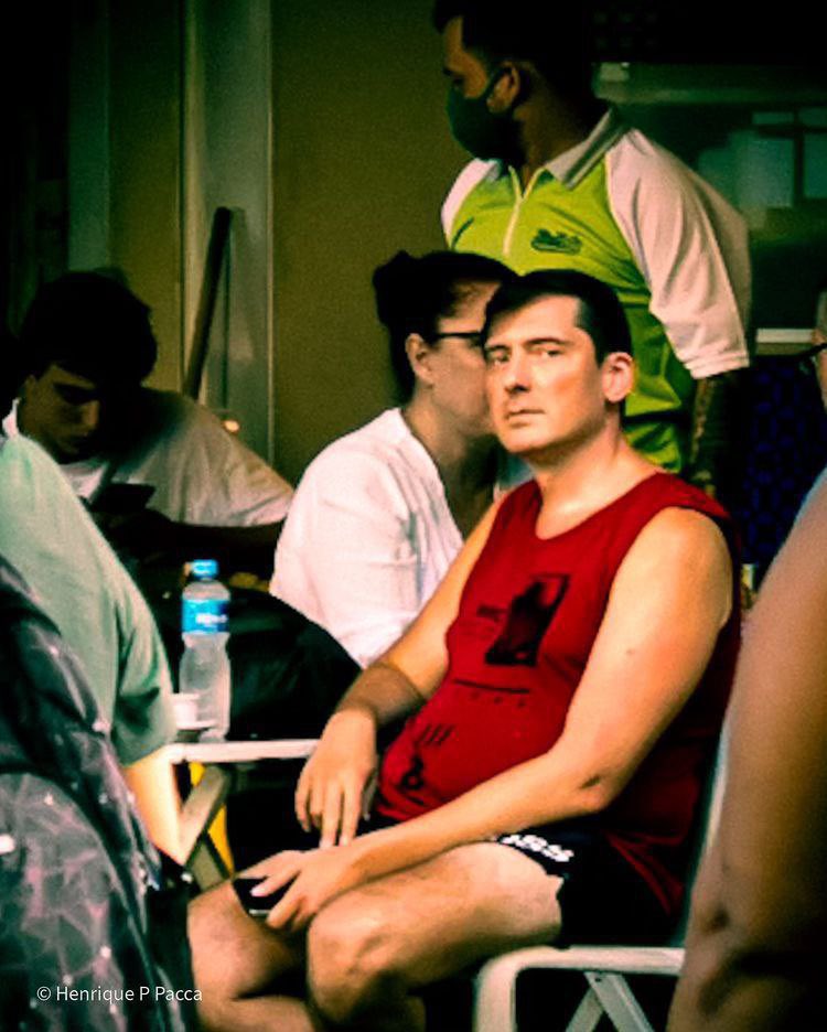 real_lord_miles's tweet image. The man who lives with his mother in his 30s missed putting "a" in the first line of the text. Proof he needs to be deported, not from the West. Brown