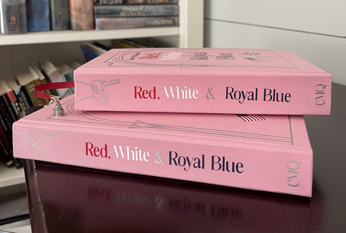 i’m opening more rwrb rebind commissions!!

Hardcover (includes Henry’s POV) $115 + shipping
Paperback $105 + shipping

there’s not a lot of spots so dm me if you’re interested!