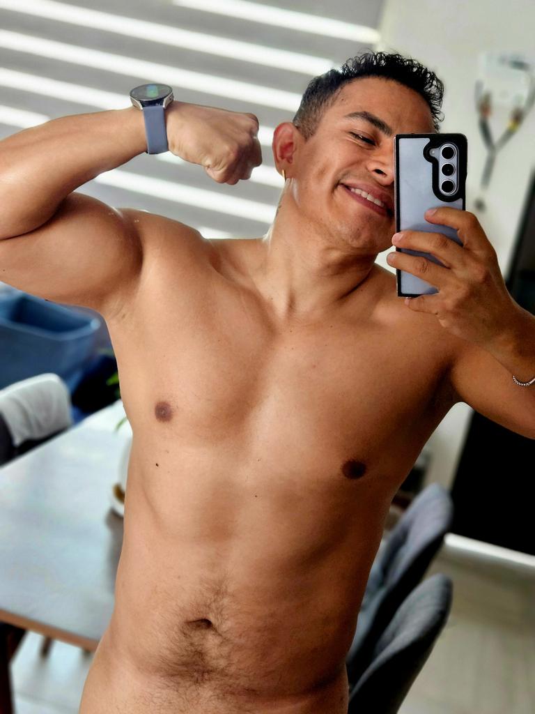 <a href="/DanielMendoza23/">Dan Mart</a> Martes de darlo todo #vamosyvamosbien #martesdetentación  cómo les amaneció?