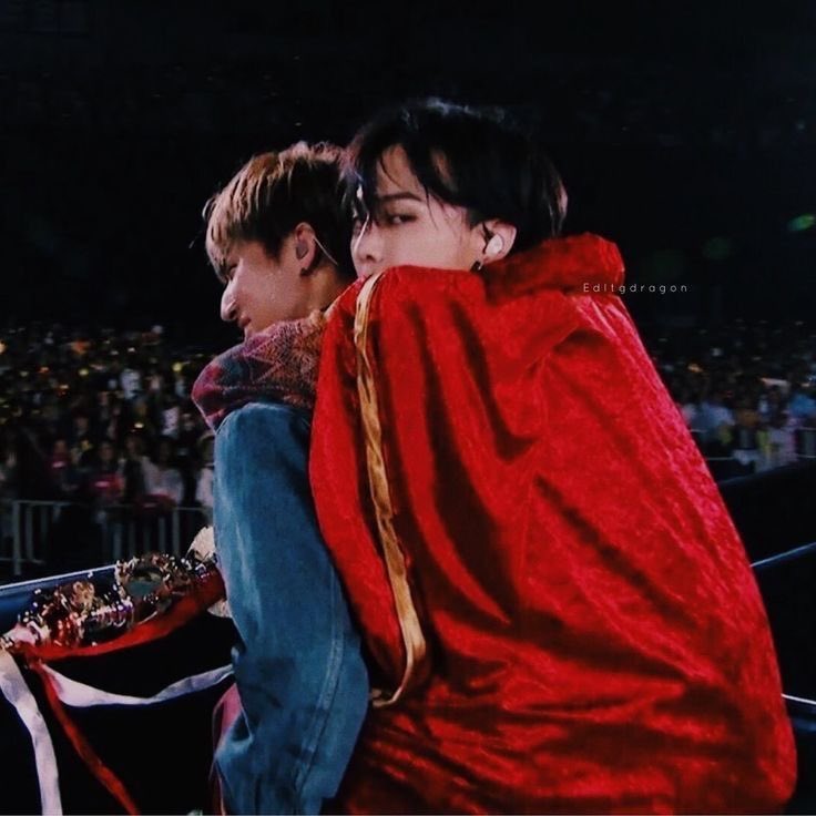 70IBGDRGN's tweet photo. テソンが男らしい体つきだからなのか、ジヨテソになった瞬間のジヨン君の彼女ムーブもめちゃくちゃ好きなんです。にょんとりとはまた違う何かが得られる https://t.co/tgYkuGZOdz