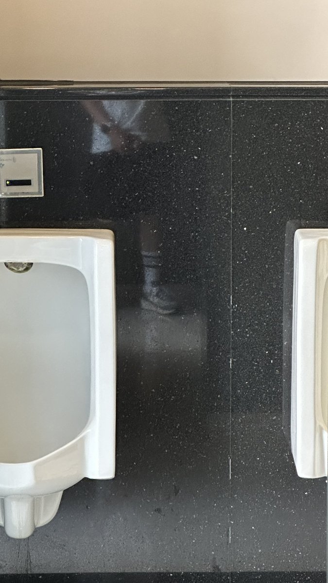 野裸新手來踩點
下次有人要一起嗎？
#舊照