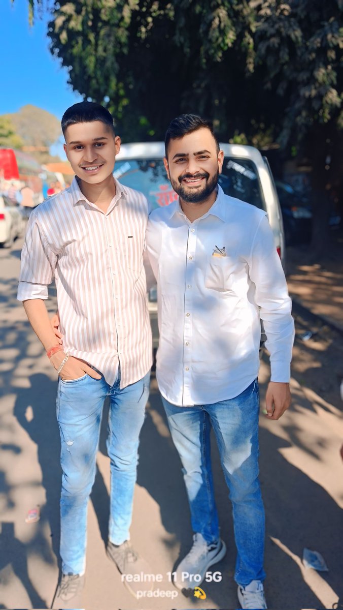 किसानों ओर युवाओं की मजबूत आवाज NEYU के सक्रिय नेता और NSUI के प्रदेश उपाध्यक्ष भाई रंजीत किसानवंशी को जन्मदिन की हार्दिक शुभकामनाएं और बधाई 
<a href="/Ranjeetfarmer/">रंजीत किसानवंशी | Ranjeet Kisanvanshi</a>