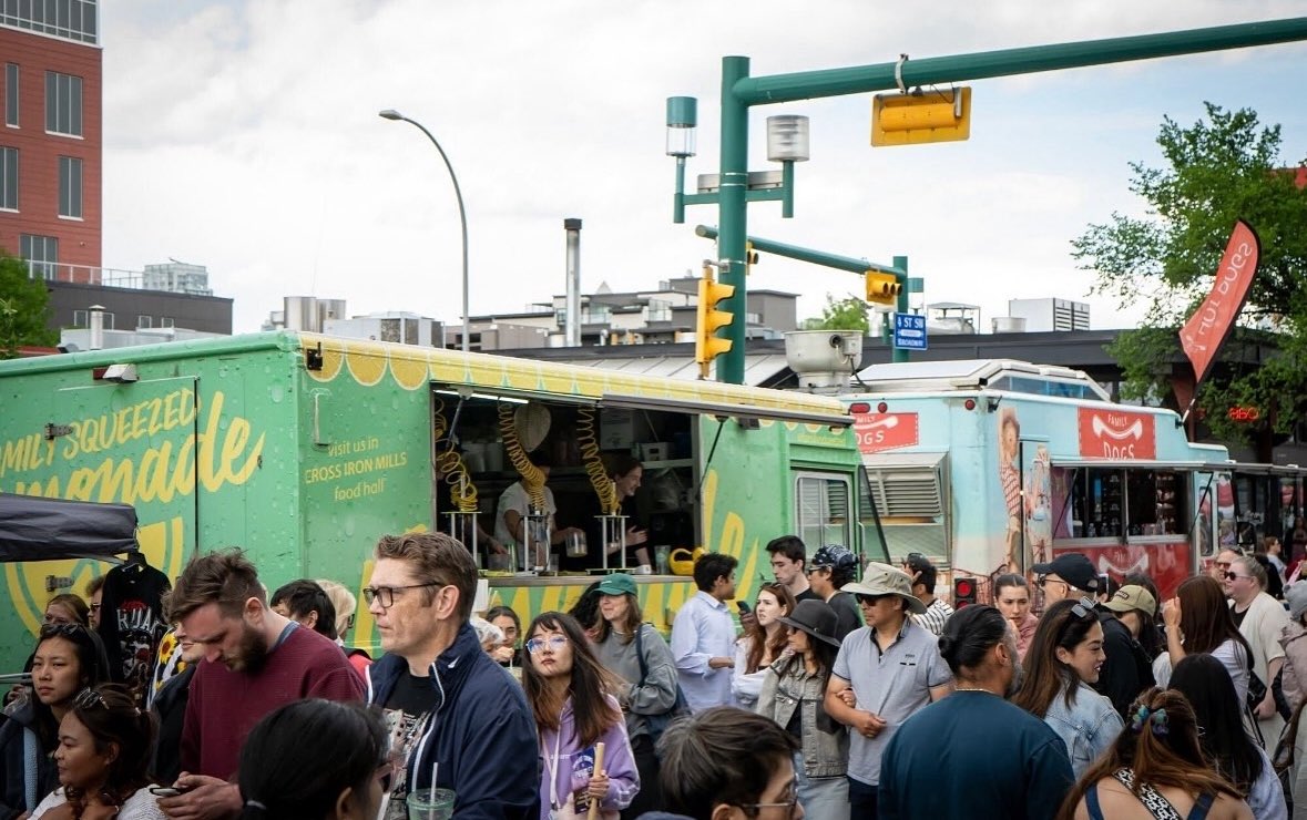 Book some of the best trucks in Calgary for your next event! 🍟🥡🚚 Food, Drinks, and Dessert Trucks available from the ones that brought the food trucks to #YYC 😉

DM to inquire or visit yycfoodtrucks.com