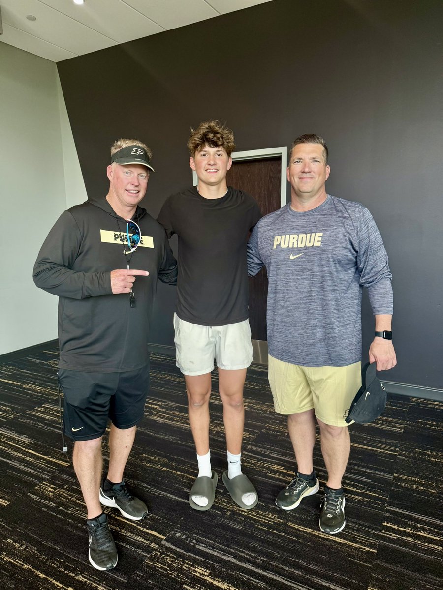 Oscar Sloan (@oscarsloan18) on Twitter photo I had an amazing time competing today at Purdue! Always love being up in West Lafayette!! #boilerup <a href="/Coach_Odom/">Barry Odom</a> <a href="/Coach_Henson/">Josh Henson</a> <a href="/CoachHinshaw/">Darin Hinshaw</a> @JSimmons_Purdue <a href="/bradodom/">Coach B.O.</a>
<a href="/Coach_NPosey/">Neal Posey</a> <a href="/TylerMillerCFB/">Tyler Miller</a>
<a href="/CoachNatePurdue/">Nate Dennison</a> <a href="/siderjoe/">Joe Siderewicz</a> I had an amazing time competing today at Purdue! Always love being up in West Lafayette!! #boilerup <a href="/Coach_Odom/">Barry Odom</a> <a href="/Coach_Henson/">Josh Henson</a> <a href="/CoachHinshaw/">Darin Hinshaw</a> @JSimmons_Purdue <a href="/bradodom/">Coach B.O.</a>
<a href="/Coach_NPosey/">Neal Posey</a> <a href="/TylerMillerCFB/">Tyler Miller</a>
<a href="/CoachNatePurdue/">Nate Dennison</a> <a href="/siderjoe/">Joe Siderewicz</a>