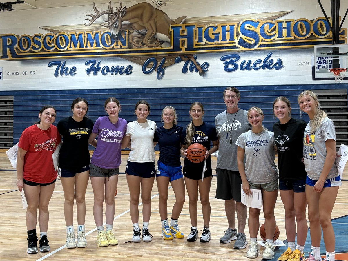 trevor_chalmers's tweet image. Great trip to Roscommon HS. Awesome group of players. Built workouts to address each of their individual shots. Two groups. 4 hours in the gym. 4.5 hours on the road. It is June! #MakeShots