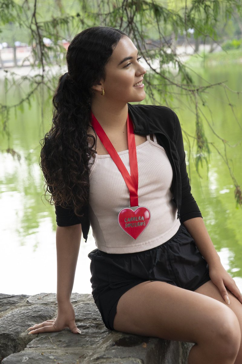 Está será la mega medalla de Solteros 5k 2025

Encuentra el amor y gana una de las medallas más enormemente bellas &amp; originales el próximo 27 de julio. Inscripciones disponibles en:

asdeporte.com/evento/carrera…

Y en las tiendas <a href="/innovasport/">Innovasport</a> de todo el país. Evento hidratado por