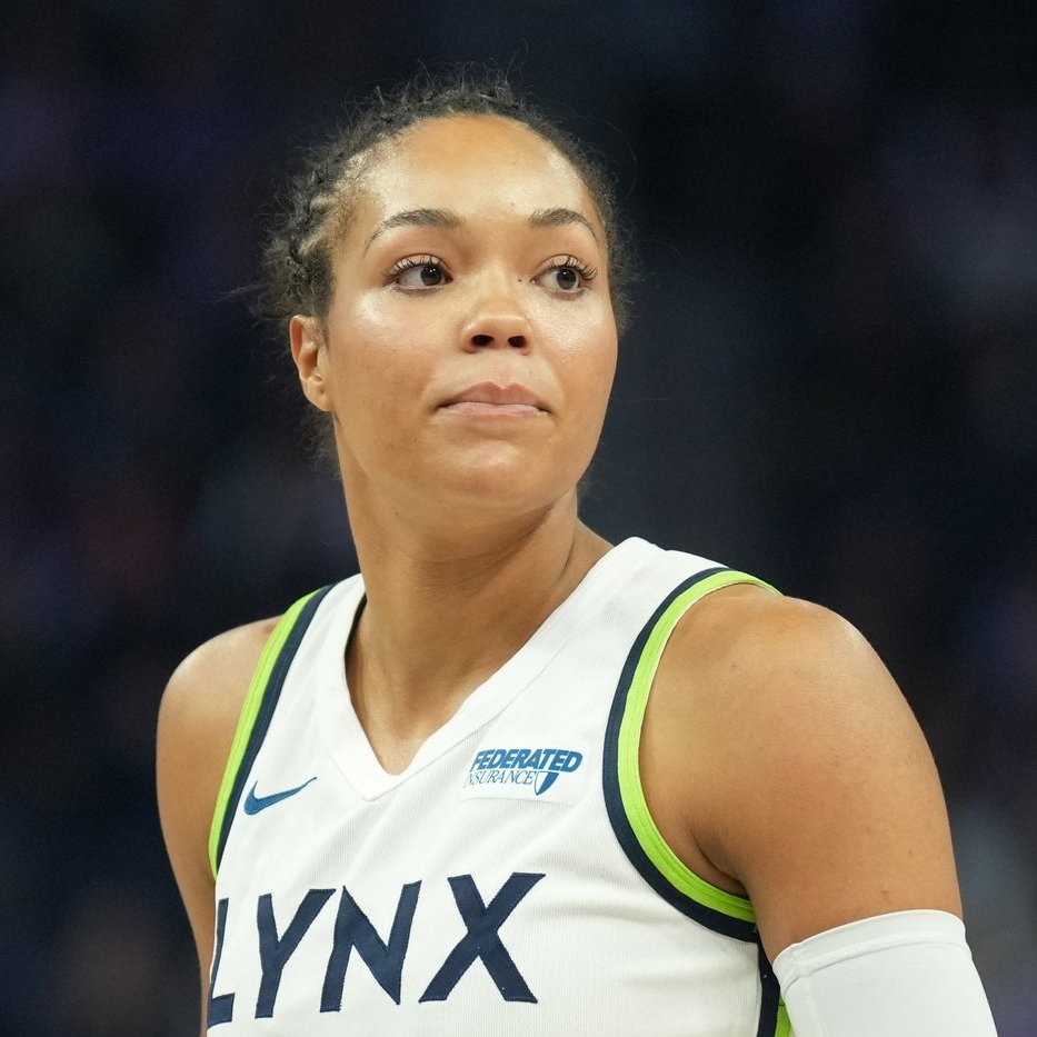 Napheesa Collier and the Minnesota Lynx start the season 8-0 for just the 4th time in franchise history 🐺

Of the previous 3 times they started a season 8-0, they made the WNBA Finals each time 👀