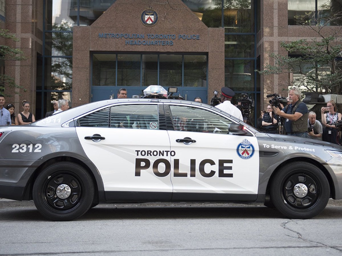 6ixBuzzTV tweet media