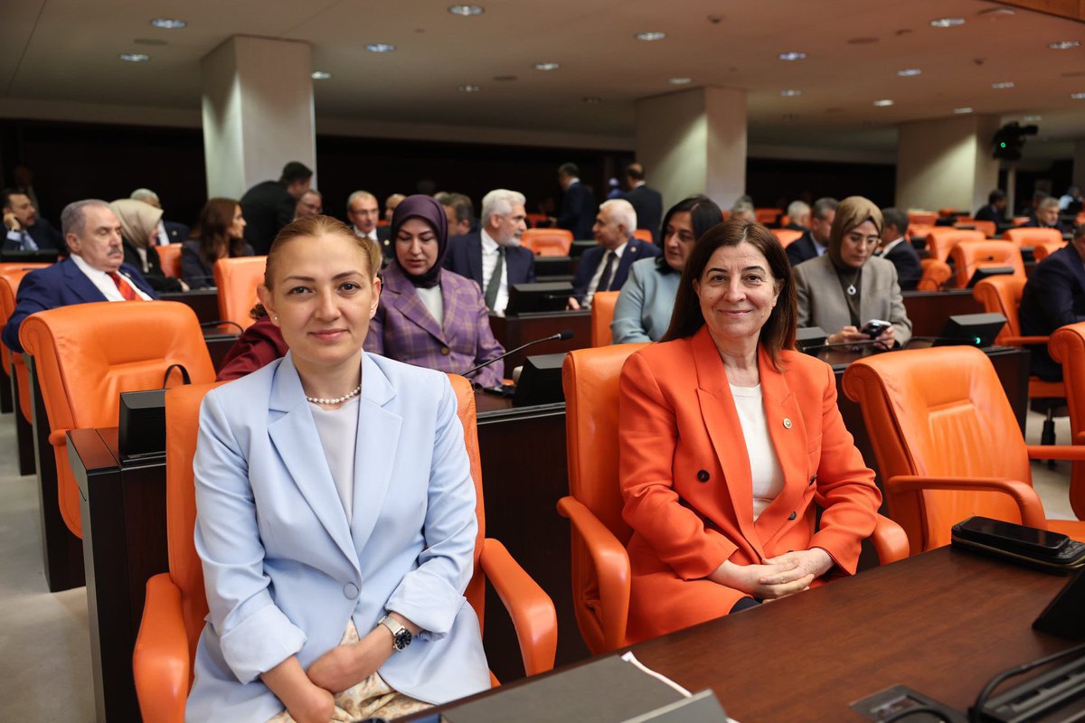 📍 #TBMM

Ceza ve Güvenlik Tedbirlerinin İnfazı Hakkında Kanun ile Bazı Kanunlarda Değişiklik Yapılmasına Dair Kanun Teklifi kabul edilerek Kanunlaşmıştır. 
Hayırlı olsun.

Gün bitimi…
⏰ 04:27