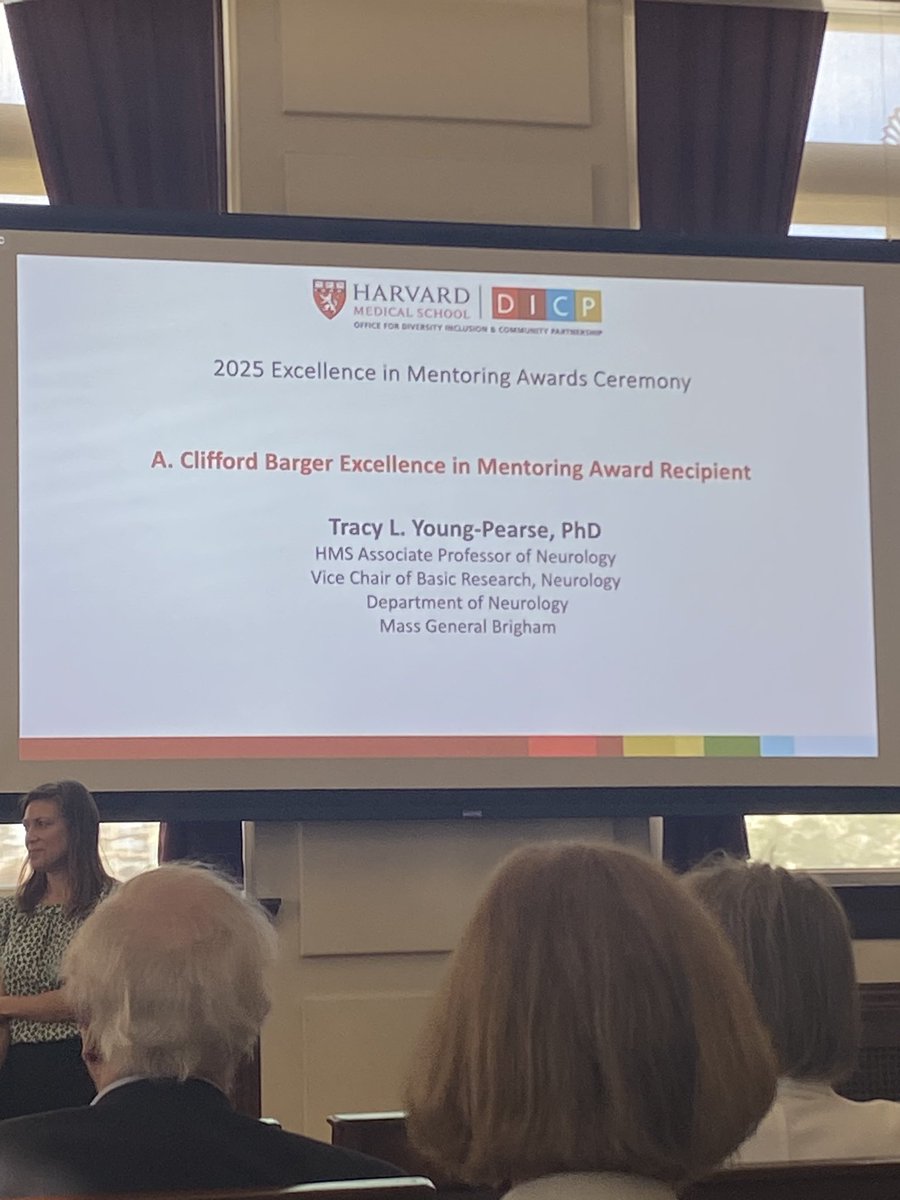 YoungPearseLab's tweet image. We are proud to celebrate Tracy as the recipient of the Harvard Medical School Clifford Barger Excellence in Mentoring Award! 🎉 Her guidance, encouragement, and dedication mean so much to all of us. Congratulations on this well-deserved honor!