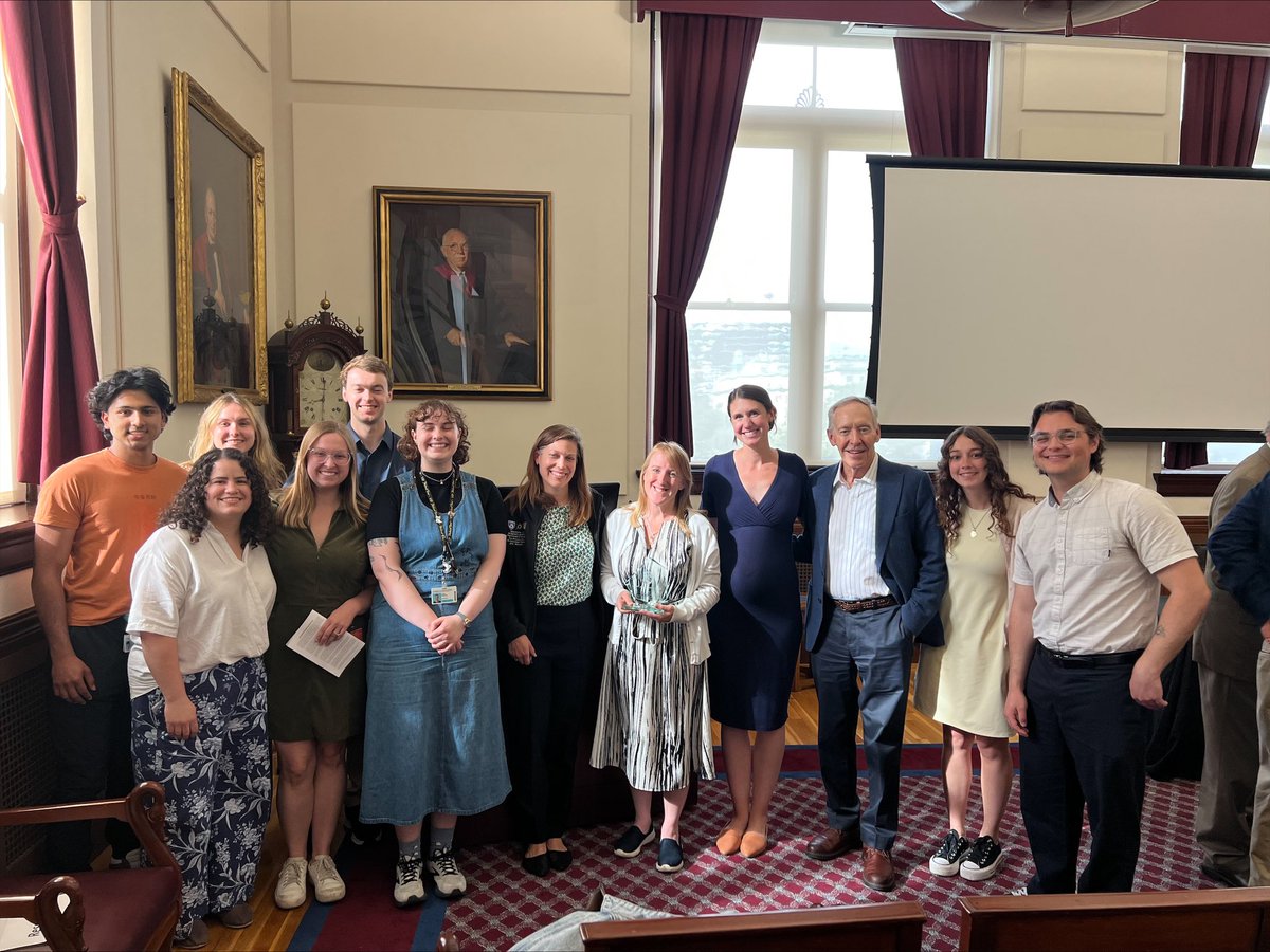 YoungPearseLab's tweet image. We are proud to celebrate Tracy as the recipient of the Harvard Medical School Clifford Barger Excellence in Mentoring Award! 🎉 Her guidance, encouragement, and dedication mean so much to all of us. Congratulations on this well-deserved honor!