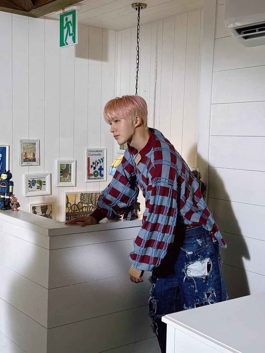 [INSTAGRAM] tobiinwonderland’s post
🤖Bi하인드

#비아이 #HANBIN #BI #ビーアイ <a href="/shxx131bi131/">김한빈</a>