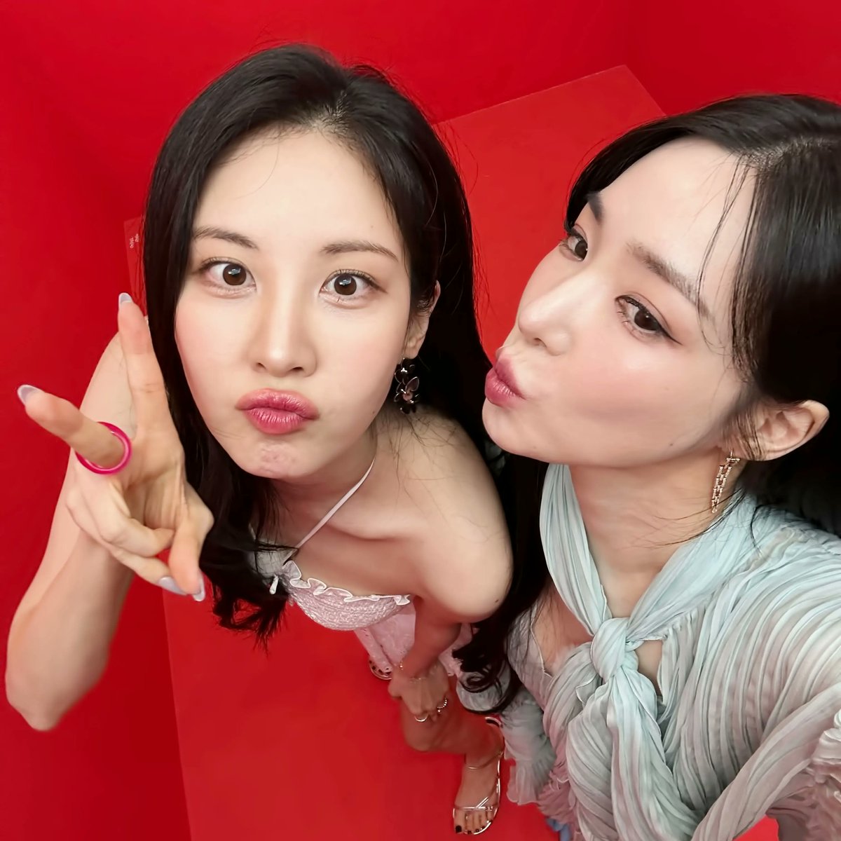 SeohyunData's tweet image. 📷 | Seohyun for Tiffany's YouTube talk show 'Boogle Boogle'. Releasing at 6PM.