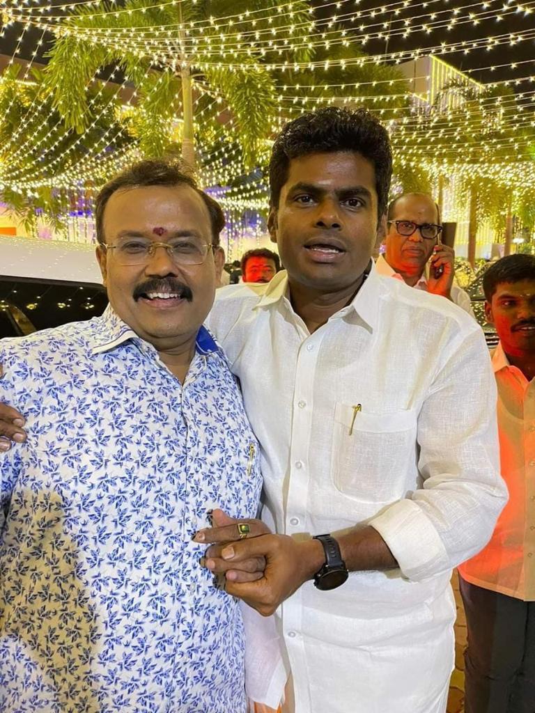 இந்தியாவின் எதிர்காலத் தலைவர்.... திரு.. அண்ணாமலை.. அவர்களுக்கு பிறந்தநாள் நல்வாழ்த்துக்கள்.. வாழ்க வளமுடன்...
<a href="/annamalai_k/">K.Annamalai</a> 
<a href="/BJP4TamilNadu/">BJP Tamilnadu</a> 
<a href="/BJP4India/">BJP</a>