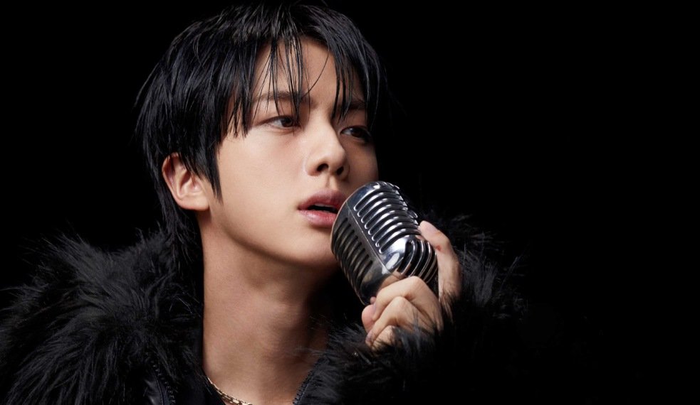 BUniverso7's tweet image. Jin sobe para a 36° posição na posição de músicas mais ouvidas com &quot;Don&apos;t Say you Love Me&quot; na Hot 100 Brasil