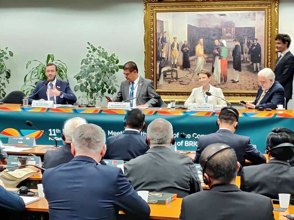 Asamblea Nacional Cuba (@asambleacuba) on Twitter photo Diputado <a href="/anbcuba/">Alberto Núñez Betancourt</a> participó en la reunión de Presidentes de las Comisiones de Relaciones Internacionales de los Parlamentos de los BRICS Diputado <a href="/anbcuba/">Alberto Núñez Betancourt</a> participó en la reunión de Presidentes de las Comisiones de Relaciones Internacionales de los Parlamentos de los BRICS