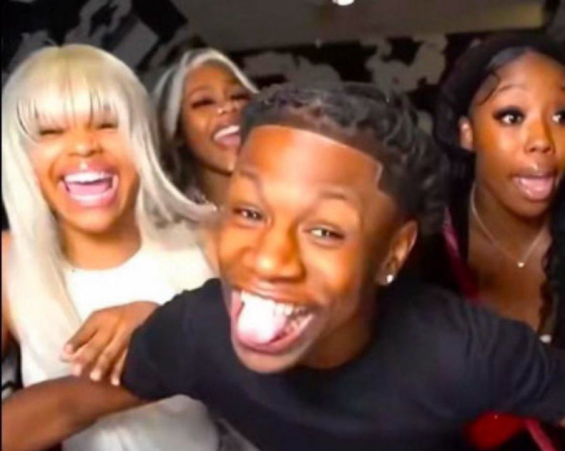 fatouyoomi's tweet photo. ACE AND CHELLEY TO THE END. #CHACE #FUCKAUSTIN #LoveIslandUSA https://t.co/KbGTyfCAnn