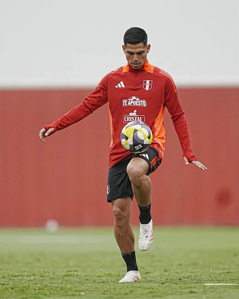 #America 

Luis Ramos con <a href="/TuFPF/">Federación Peruana de Fútbol</a> 

Ramos no estará en los partidos de América contra Junior y Tolima.