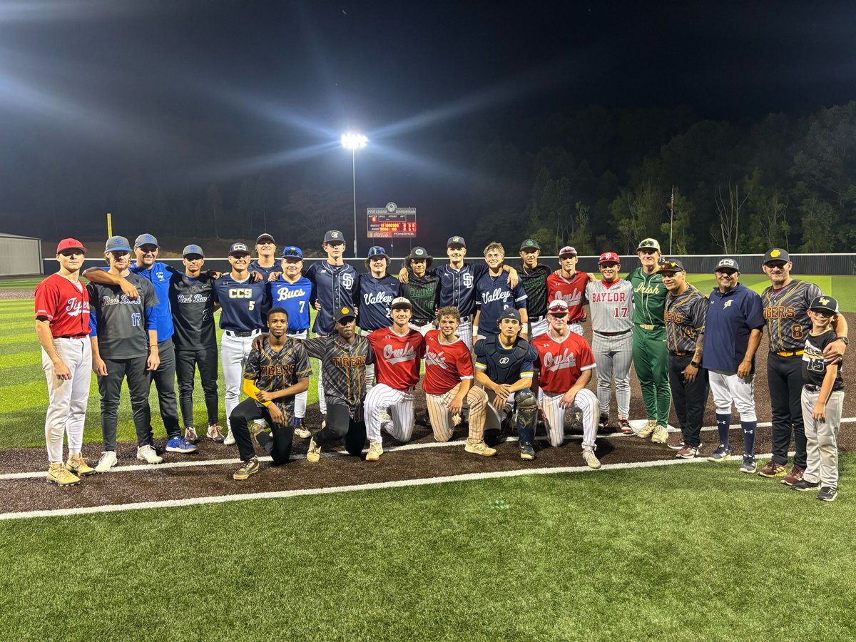 These two got the opportunity to suit up for the Valley once more in the Stump Martin GA/TN All Star game and led Team Tennessee to the victory!

Titus was even awarded the TN MVP for the game!

So proud of Jordan Smith and Titus Torbett for tonight and their careers at WV!