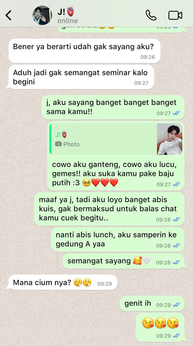 minjebekasi's tweet photo. Udah gak sayang, katanya.
— J, 2006.
#jspace https://t.co/7sYMHz2Ckh