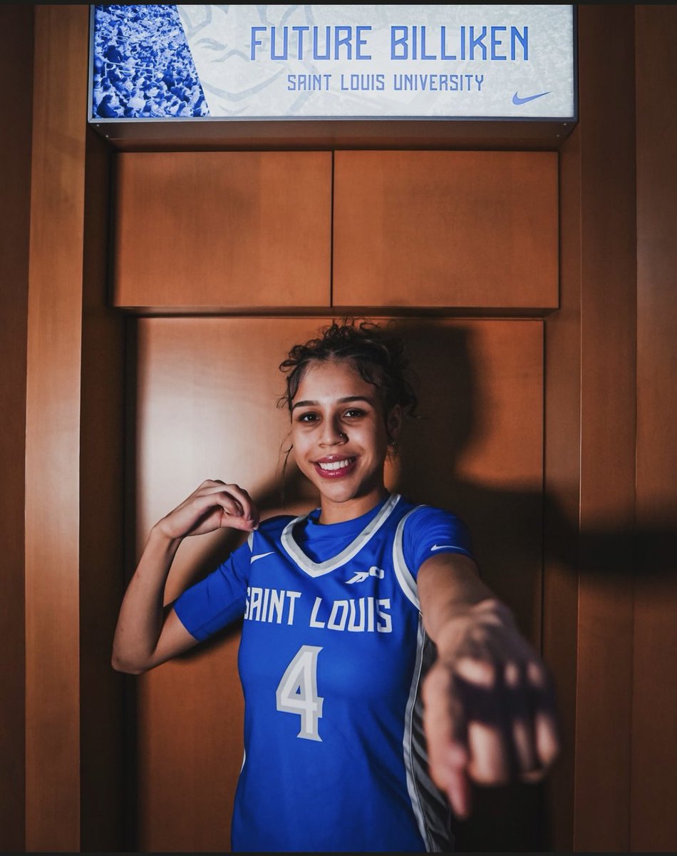 Congratulations to our sophomore Laisha Lazu! She has accepted a full ride scholarship to Div. 1 St Louis University. The Eagle family is incredibly proud of you! Great things are to come in St. Louis! #eaglefamily #hardworkpaysoff