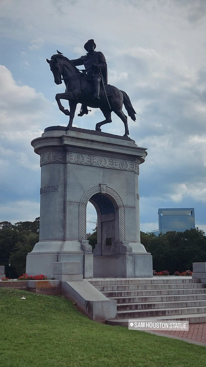 Idilmac4's tweet photo. A city tour in Houston, TX.🇺🇲 https://t.co/78d9XKuliC