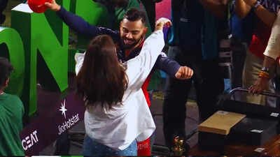 If "Saari duniya se jeet ke main aaya hoon idhar" song had a face🧿😍❤️