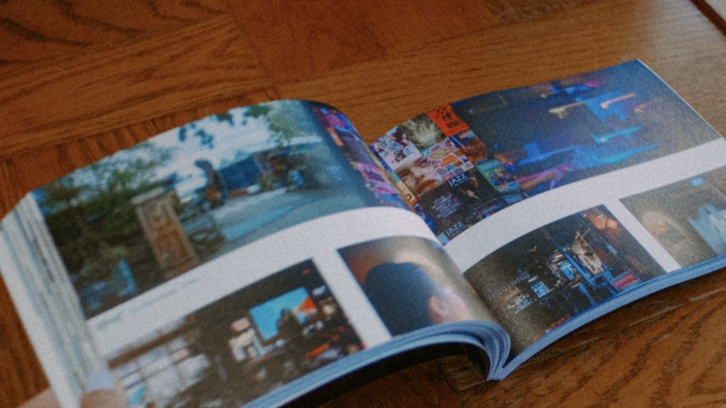 glow glow -photobook 名古屋に無事届きました！
わー実物これは感動ですね。
ちまちゃんのうっかりでなんとページが倍になったという全160Pからなる大ボリュームの大作。自分の生涯の中でもこんな作品が出来るなんてとんでもなく光栄なことなので是非たくさんの方に見てほしいですね。