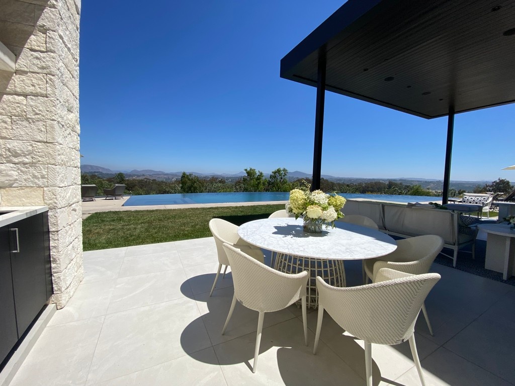 Summer is so close and we love getting your outdoor kitchens and spaces ready to entertain!

#sandiegoorganizers #sandiegoorganizer #sandiegointeriordesigner #sandiegorealestate #orangecountyorganizer #orangecountyrealestate #orangecountyinteriordesigner  #sandiego #orangecounty