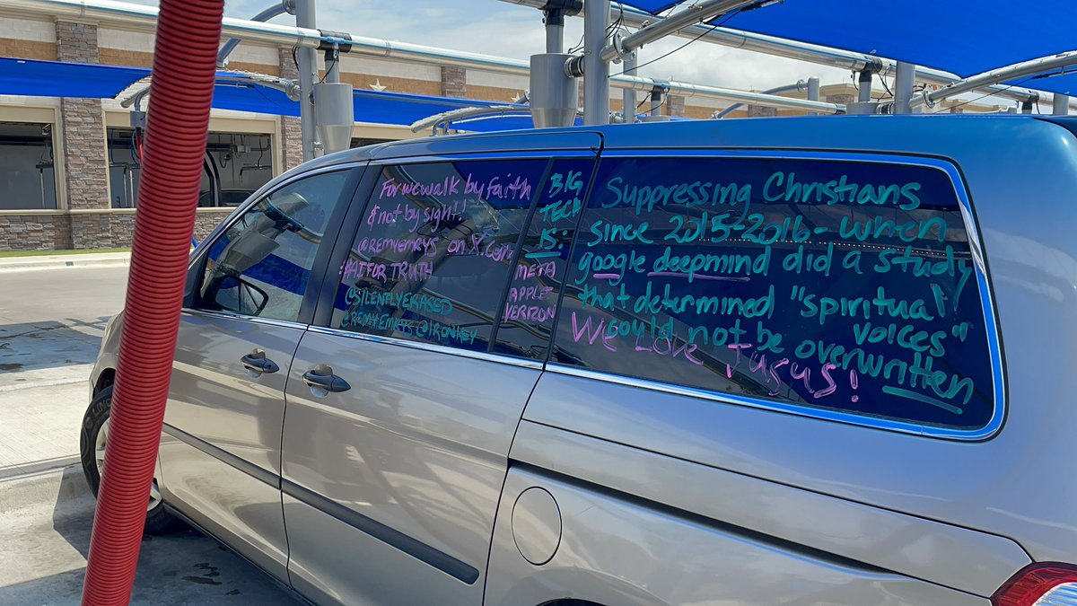 RemyEmrys's tweet image. So does #BigTech unable to use my internet or my phone for anything without being monitored for MONTHS 
#AiForTruth #SuppresionorExtermination