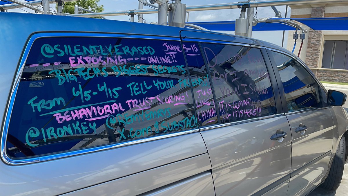 RemyEmrys's tweet image. So does #BigTech unable to use my internet or my phone for anything without being monitored for MONTHS 
#AiForTruth #SuppresionorExtermination