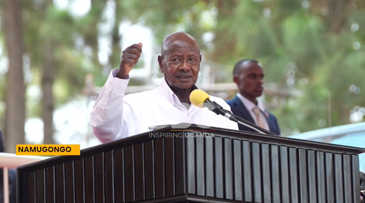 President Museveni, at the Namugongo Martyrs Day celebrations, urged Ugandans to avoid mixing politics with religion or tribe, warning such divisions hinder national prosperity.

#UBCNews | youtu.be/Q7ErfgMieaE