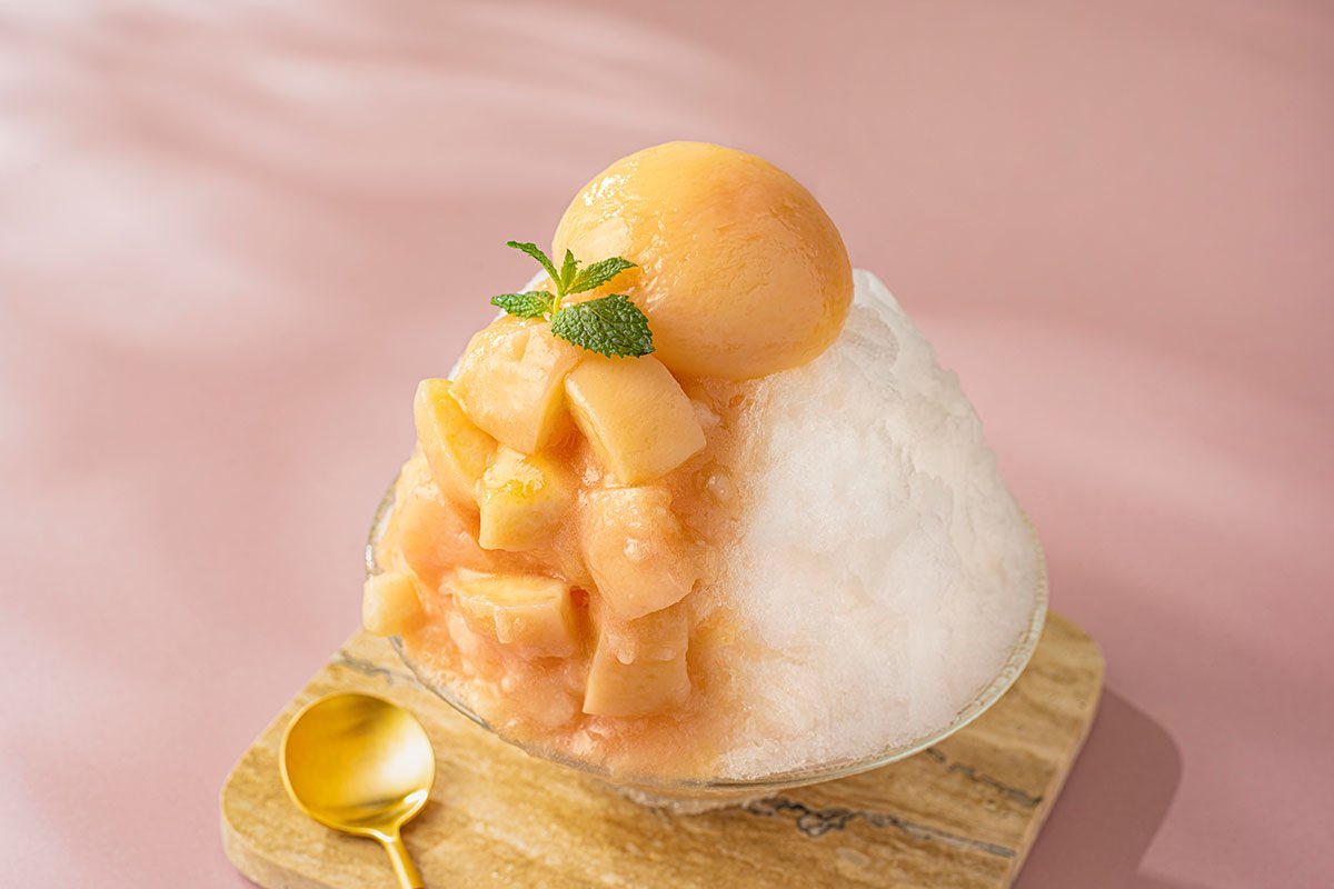 横浜ベイシェラトンホテルに“国産果実”白桃とマンゴーのかき氷！旬の美味を余すことなく一皿に hamakore.yokohama/yokohama-bay-s… ≫