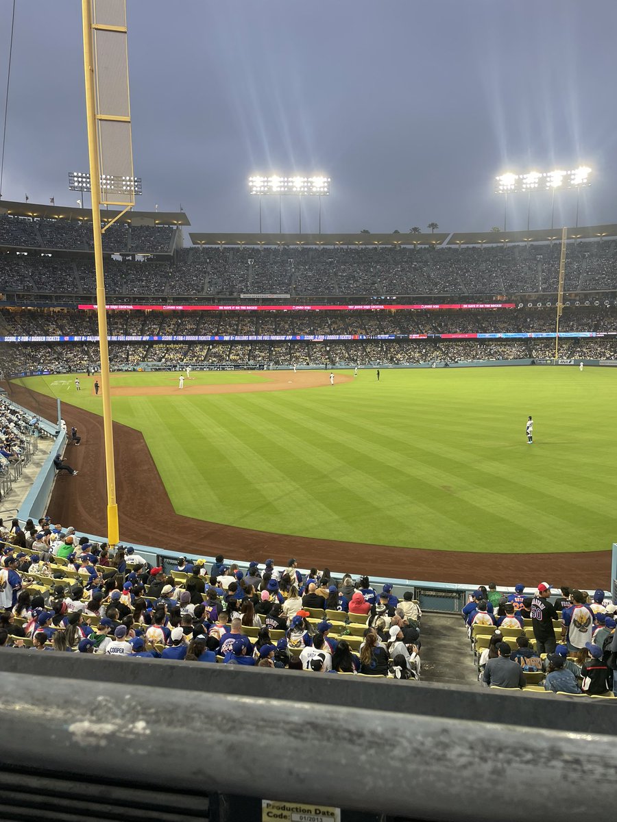 Catching a Los Angeles Dodgers game
#loaangelesdodgers