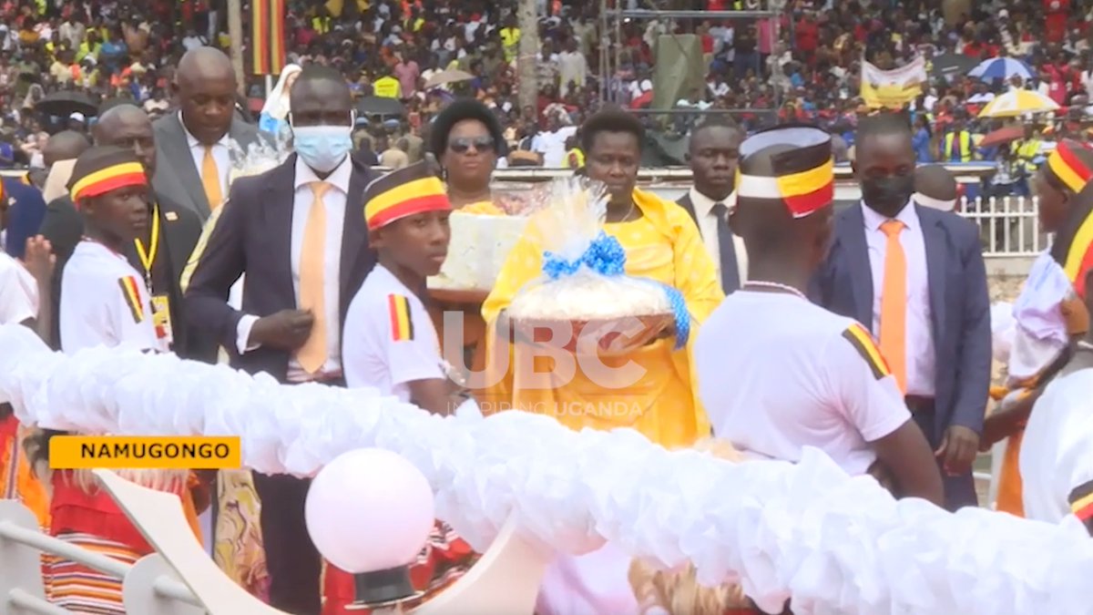 UBC UGANDA (@ubctvuganda) on Twitter photo ICYMI: Hundreds of thousands gathered at the Namugongo Catholic Shrine for Martyrs Day, with Vice President <a href="/jessica_alupo/">Vice President Jessica Alupo</a> representing President Museveni, who reaffirmed gov't support for the annual event.
#UBCNews | youtu.be/tHEf95egCg8 ICYMI: Hundreds of thousands gathered at the Namugongo Catholic Shrine for Martyrs Day, with Vice President <a href="/jessica_alupo/">Vice President Jessica Alupo</a> representing President Museveni, who reaffirmed gov't support for the annual event.
#UBCNews | youtu.be/tHEf95egCg8
