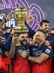 vikashyadav1411's tweet image. &quot;जब से IPL शुरू हुआ, तभी से RCB को ट्रॉफी जितवाने की प्लानिंग थी मेरी...

लेकिन कांग्रेस ने तब भी रुकावट डाली थी!&quot;
– नरेंद्र मोदी, भावुक होते हुए 🫡🏏

😂 कुछ भी नया हो, श्रेय मोदी जी का...
कुछ भी बुरा हो, ज़िम्मेदार कांग्रेस!
#ModiQuotes #IPL2025 #RCBWin…