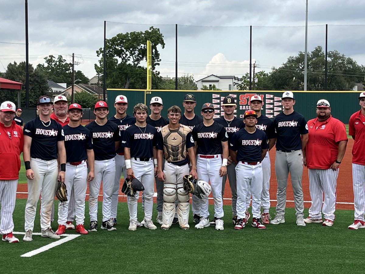 Had a great time today and it was an honor to coach the 2-4a all great Houston baseball
Coaches association all star game today and get to see 5 of our senior play well