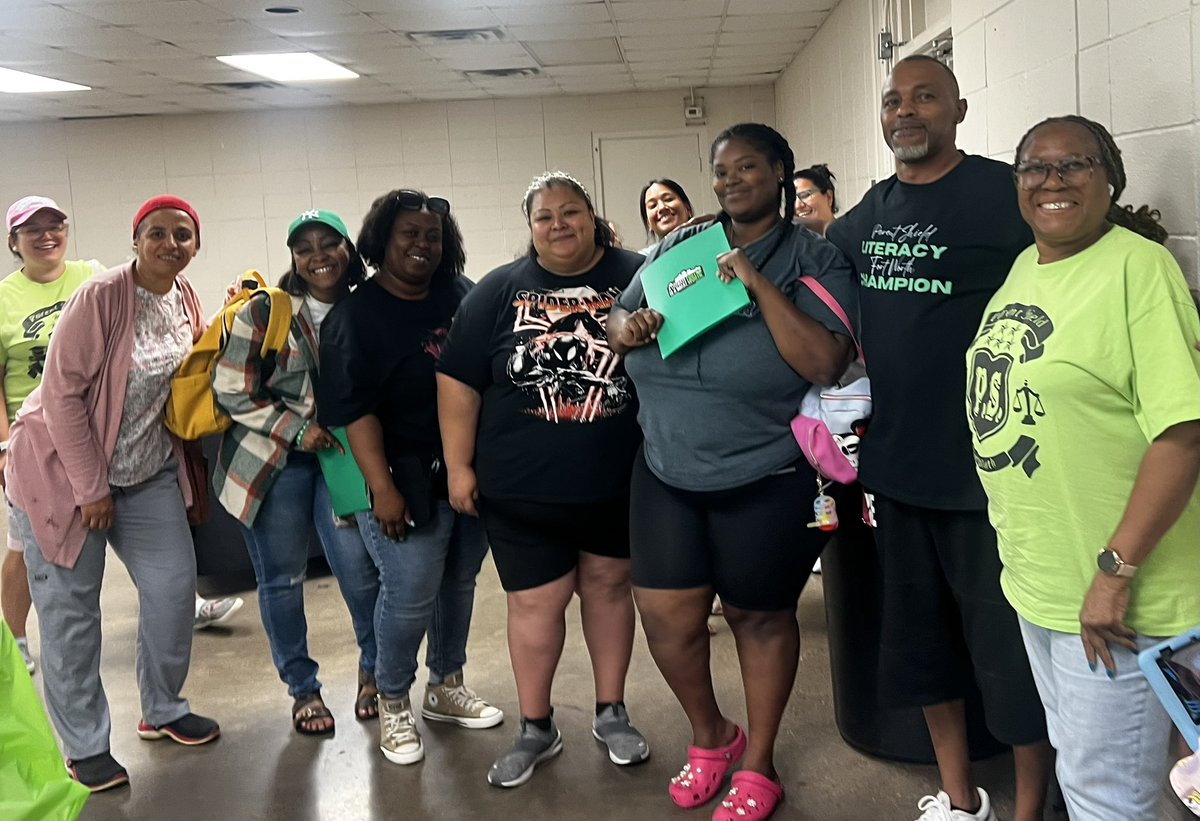 Trenace Dorsey-Hollins (@trenacedorsey) on Twitter photo School is out but the work continues. We are commUNITY! š #parentsDOcare
<a href="/Parent_Shield/">Parent Shield Fort Worth</a> School is out but the work continues. We are commUNITY! š #parentsDOcare
<a href="/Parent_Shield/">Parent Shield Fort Worth</a>