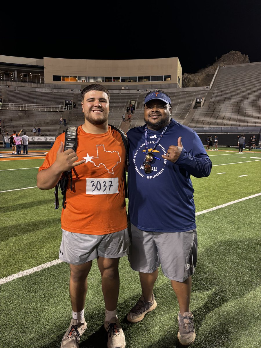 Andrew Flanagan (@a_flanagan50) on Twitter photo I had a great time at the <a href="/UTEPFB/">UTEP Football</a> camp yesterday! Thank you <a href="/UTEPCoachCJones/">Chris Jones</a> for coaching me up and taking the time to talk with me! I appreciate the opportunity to learn and get better! <a href="/Coach__Herrera/">Coach Herrera</a> <a href="/RRodriguezJr2/">Coach Rod</a>
<a href="/EHSFalconFB/">Eastlake HS Football</a> I had a great time at the <a href="/UTEPFB/">UTEP Football</a> camp yesterday! Thank you <a href="/UTEPCoachCJones/">Chris Jones</a> for coaching me up and taking the time to talk with me! I appreciate the opportunity to learn and get better! <a href="/Coach__Herrera/">Coach Herrera</a> <a href="/RRodriguezJr2/">Coach Rod</a>
<a href="/EHSFalconFB/">Eastlake HS Football</a>