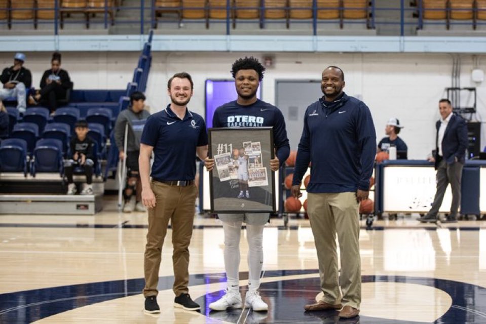 6'1 transfer guard Felipe Carter from Hunter College (D3) remains open.

Receiving low major &amp; D2 interest. 

Averaged 16.8 points, 2.4 rebounds &amp; 1.6 assists in 6 games due to injury.

Former Junior College player.