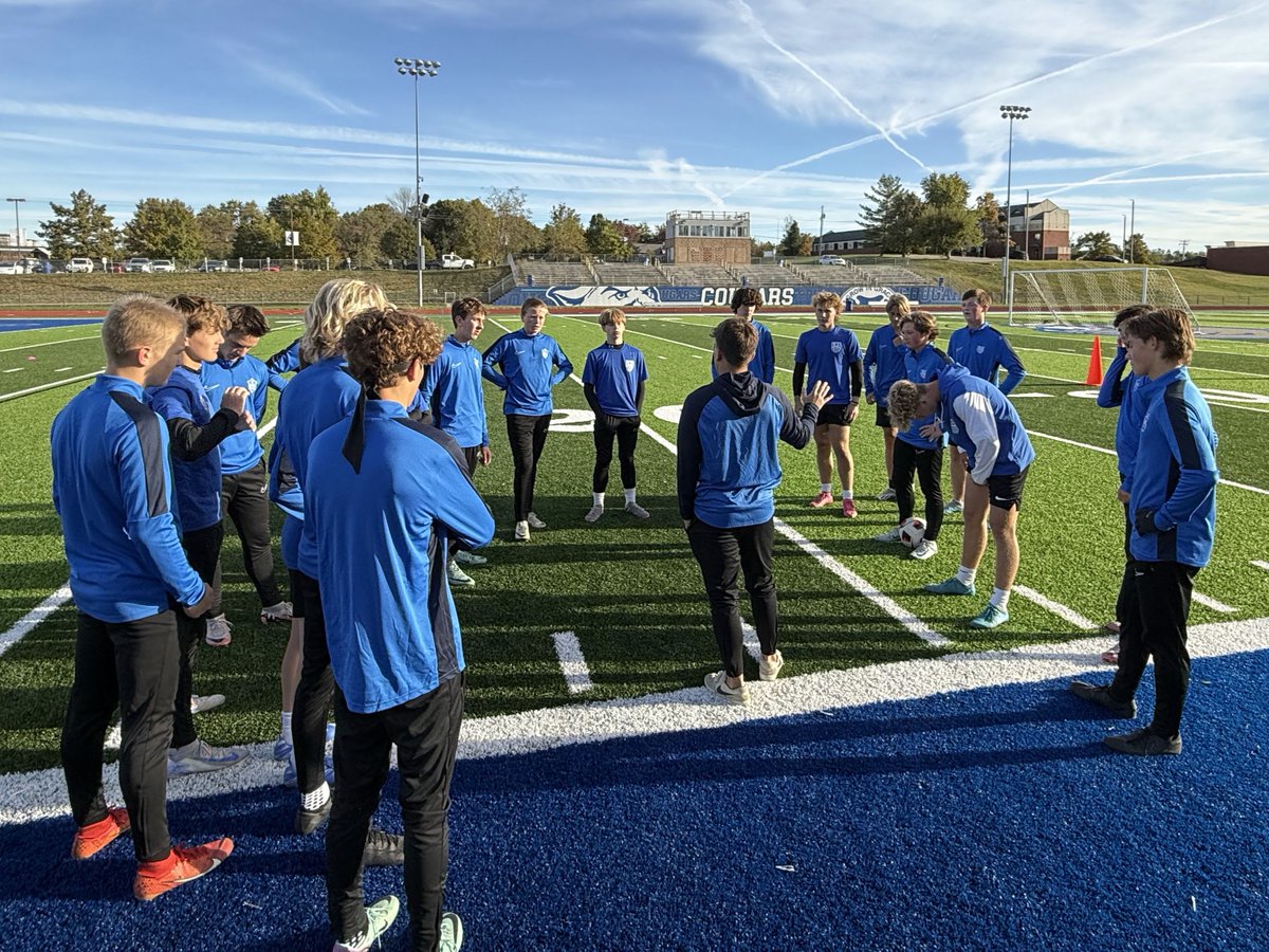 Summer workouts start next Monday, June 9, from 5-6:30pm at the LHS Stadium. Bring water, cleats, and a positive attitude. We'll go Mon/Tues/Thurs next week.