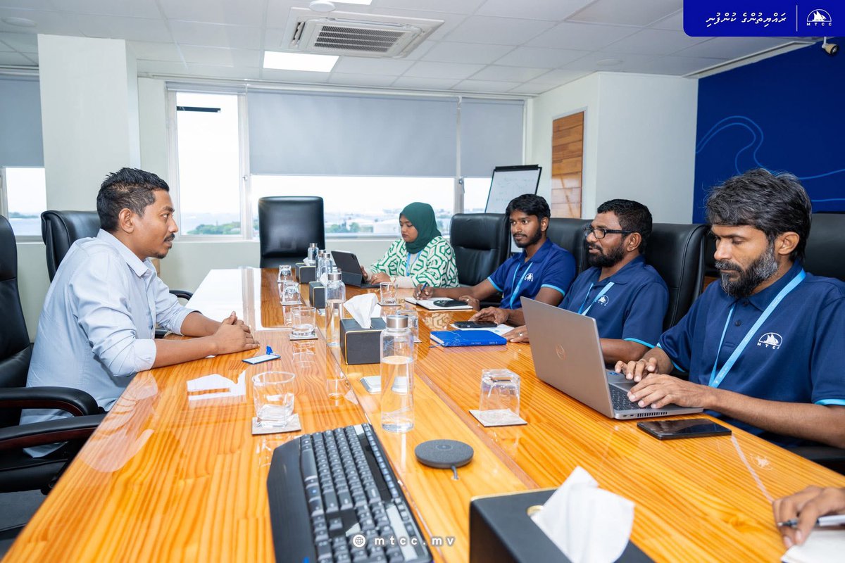 Humandust (@humandust___) on Twitter photo Our DMD, Mr. Mohamed Jamsheed met with the MP of the Sh.Funadhoo Constituency, <a href="/Mamdooh_Yoonus/">Mohamed Mamdooh</a> . Discussions centered around latest updates on projects in the constituency.
#MTCCProjects #RayyithungeKunfuni Our DMD, Mr. Mohamed Jamsheed met with the MP of the Sh.Funadhoo Constituency, <a href="/Mamdooh_Yoonus/">Mohamed Mamdooh</a> . Discussions centered around latest updates on projects in the constituency.
#MTCCProjects #RayyithungeKunfuni
