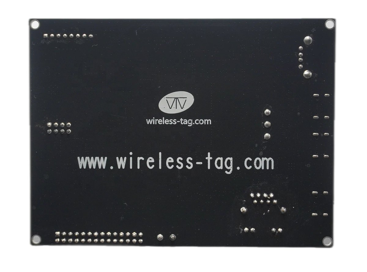 cnxsoft's tweet image. .@Wireless4908 WT99P4C5-S1 board pairs an ESP32-P4 RISC-V SoC with an ESP32-C5 wireless module for dual-band WiFi 6, Bluetooth LE 5.0, and an 802.15.4 radio for Zigbee, Thread, and Matter connectivity.
cnx-software.com/2025/06/04/esp…

The board also features MIPI DSI and CSI connectors…