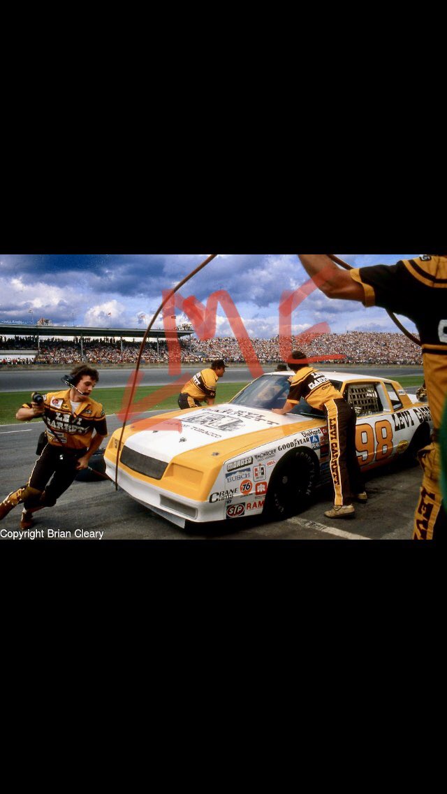 I was a <a href="/NASCAR/">NASCAR</a> CUP crew chief this year of 1984 😳