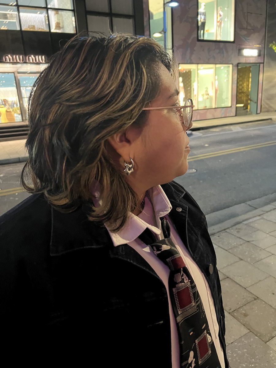 aye_double_u's tweet photo. my peer reviewed proof of how hot my butch wife is https://t.co/iSmHqruHxq